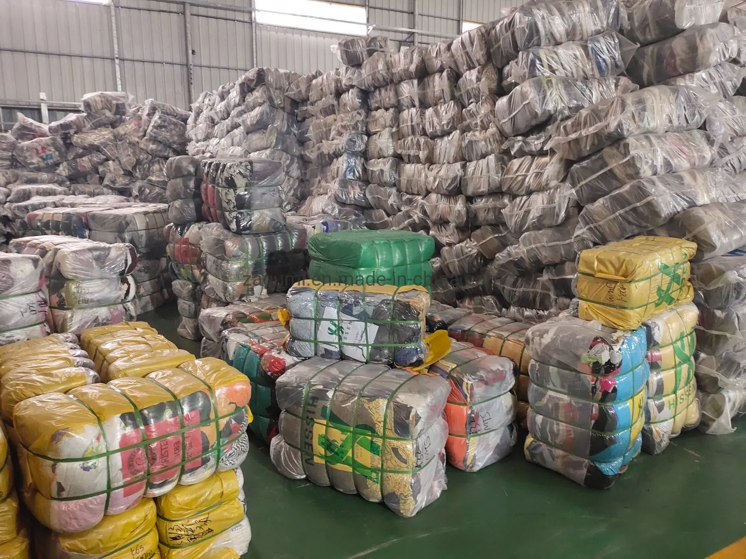 Wholesale 45kg Mixed Summer Used Clothes in Bales Adult Children Second Hand Clothes Used Clothing