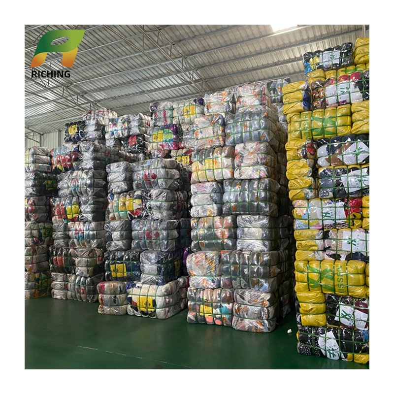 High Quality Second Hand Clothes Supplier Clothing Wholesale Bales Jeans Skirt Women Denim Used Clothes