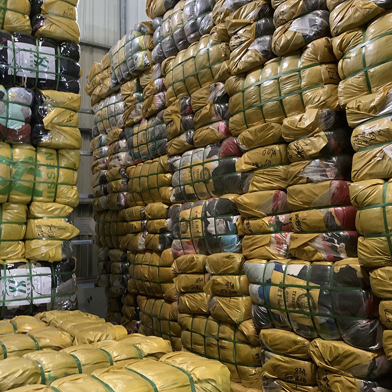 Surf Plus Size in Bulk Used Clothes Second Hand Clothing Branded Bale