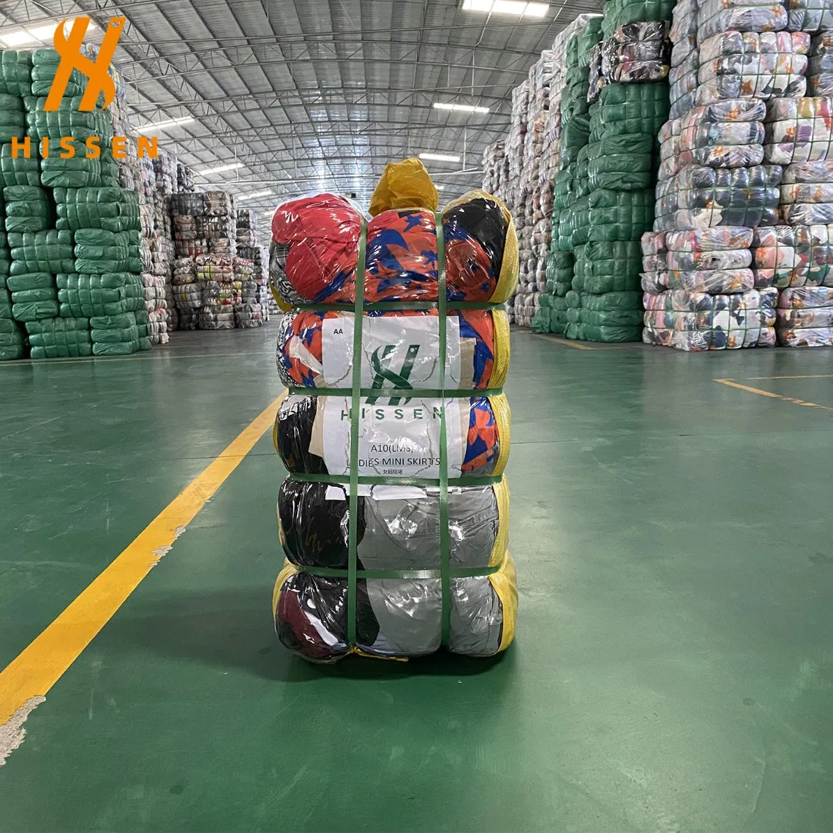 Friperie Garde AAA Wholesale Korean Us Bulk Winter Used Clothing Bundles for Adults Men Wear Thrift Used Clothes Bale for Africa