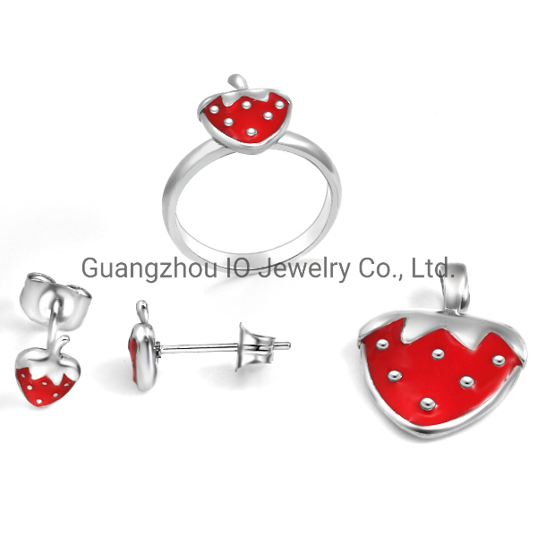 Lovely Design Custom Strawberry Ring Fashion Jewelry Accessory