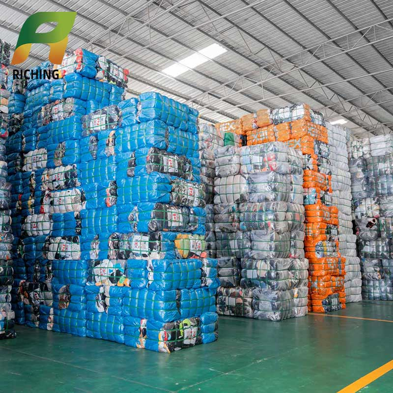 Wholesale Summer Second Hand Clothes Bundles Container Bulk Premium Secondhand Mixed Apparel Clothing Africa Used-Clothes Bales Supplier