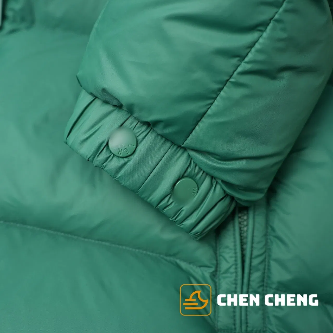 Replica AAA Distributors Wholesale Brand Men Winter Clothes with Logo