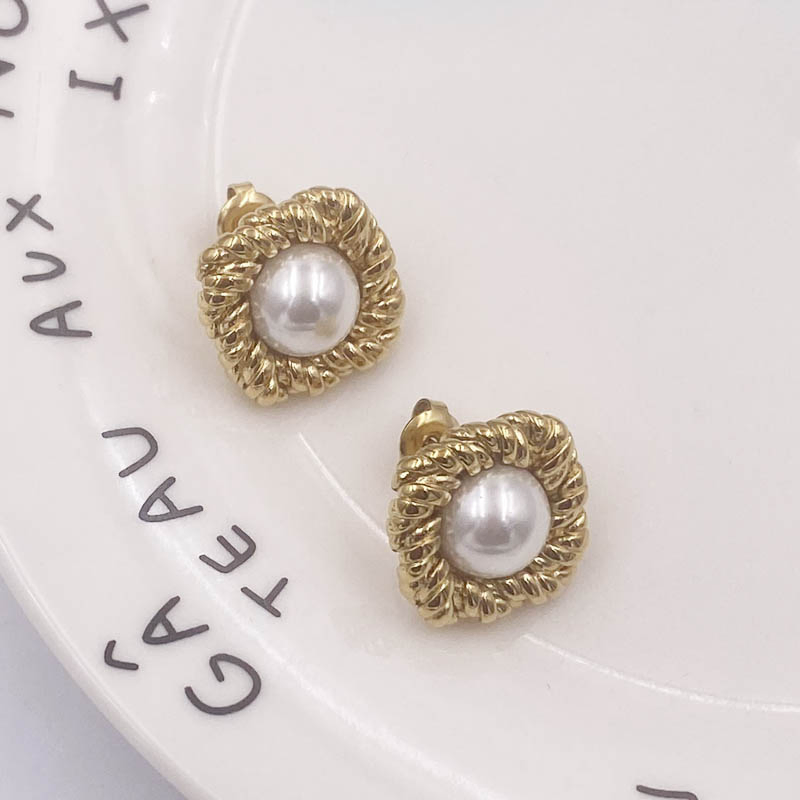 Unique Cool-Tone Square Shape Studs Fashion Earring with Imitation Pearl Jewelry for Women