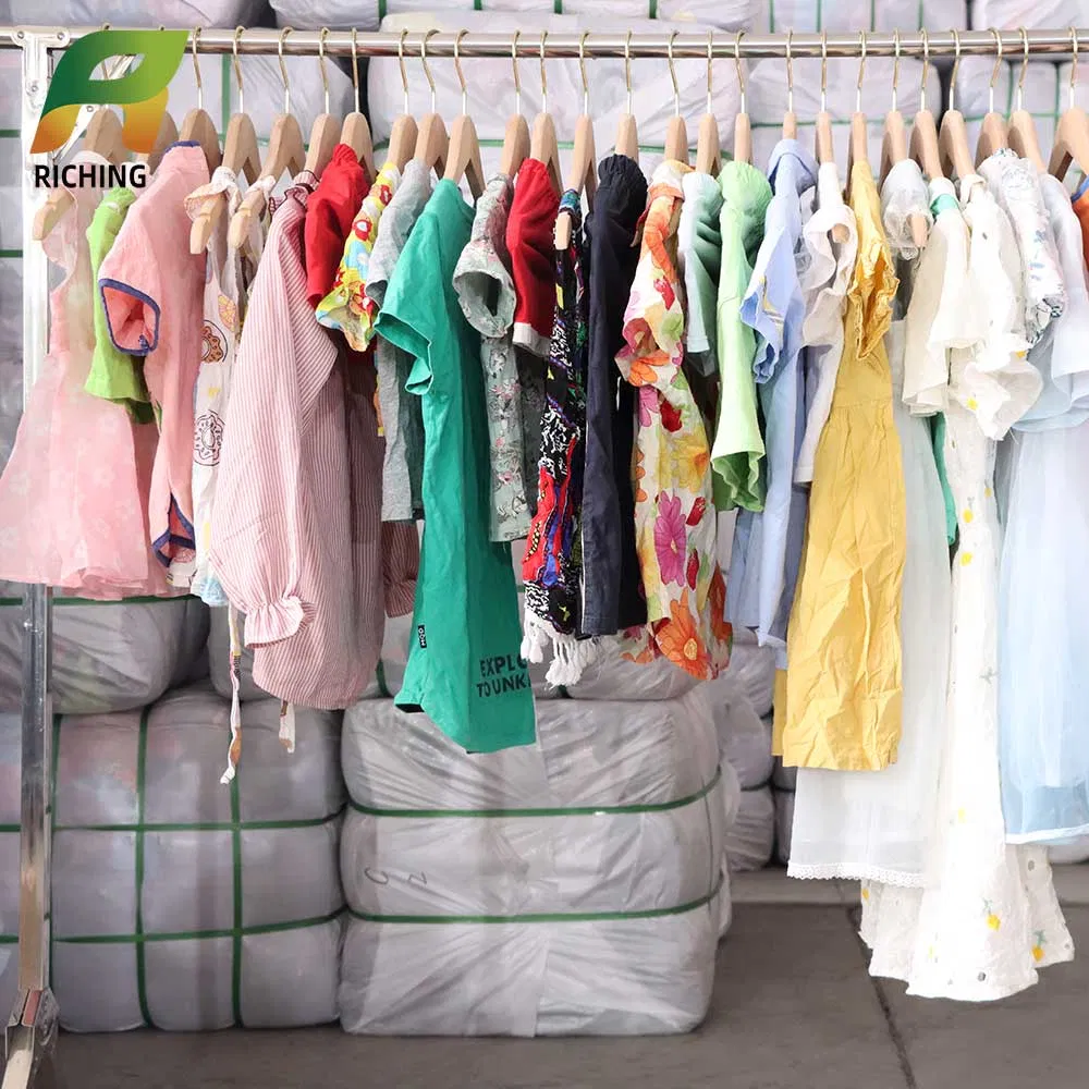 Grade a &amp; B Fall Adult Women Plus Size Pre Owned Second Hand Wholesale Bundles Per Ton Assorted Bales 20 Kg UK Used Clothes for Ladies