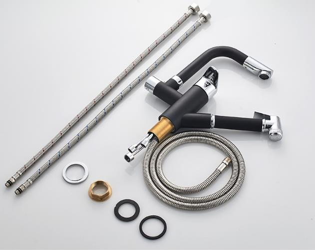 Brass Pull out Basin Faucet Cold Hot Rotary Black Matte Paint Wash Basin Retractable Bathroom Faucet