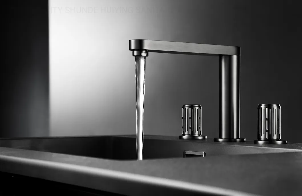Wall Mounted Brass Bathroom Faucet