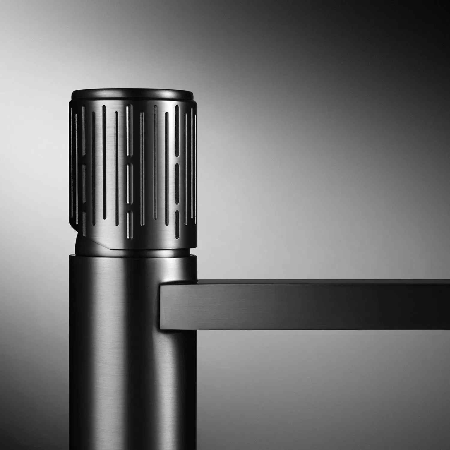 High Quality Sanitary Ware Single Hole Waterfall Water Tap Bathroom Kitchen Brass Mixer Basin Faucet