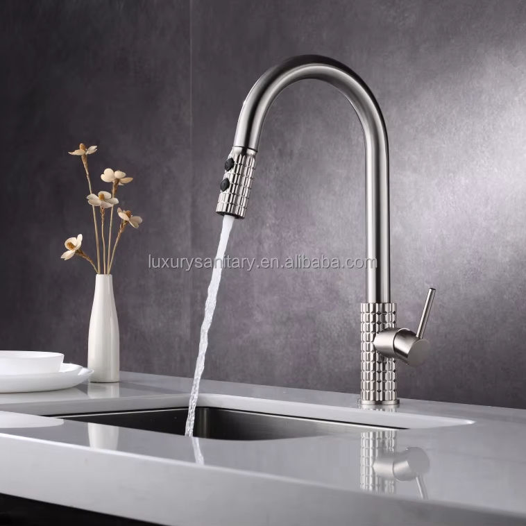 Fashion Nickle Brushed Pull out Spray Kitchen Sink Mixer Tap Faucet