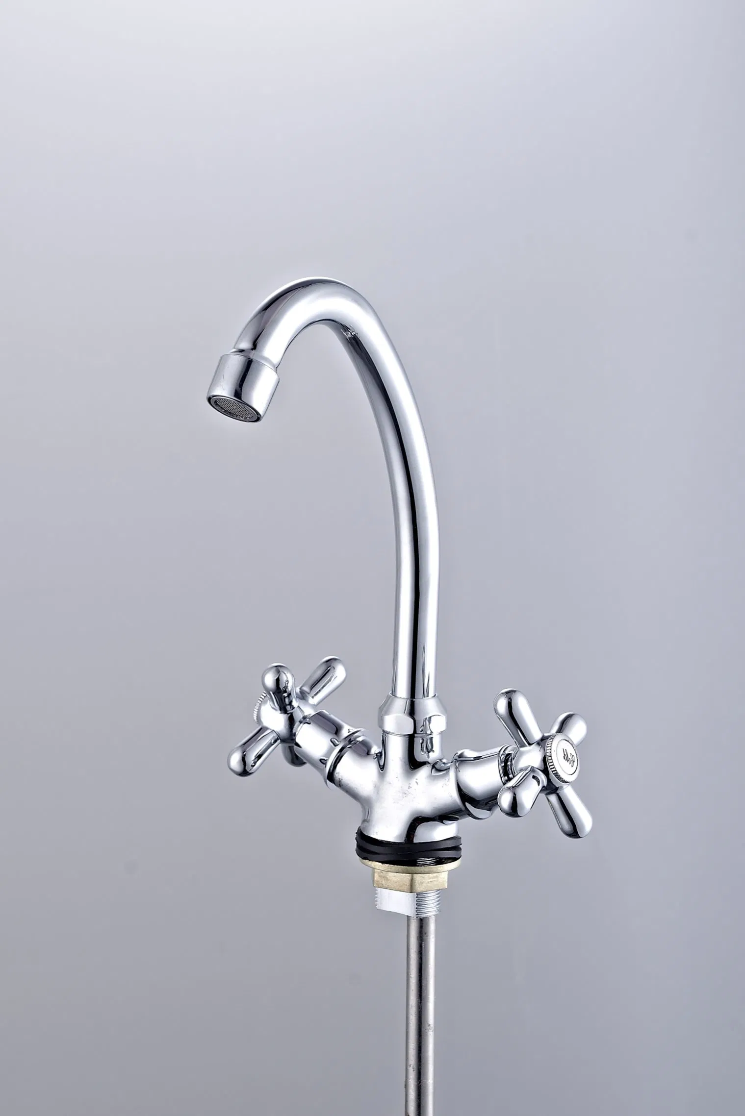 Sleek Silver Water Faucet with Easy Hot/Cold Control Switch