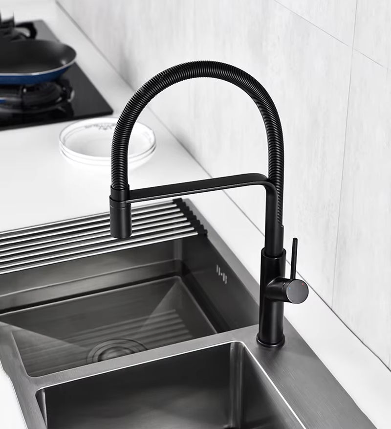 Brass Hot and Cold Kitchen Sink Faucet Pull-Down Kitchen Faucet