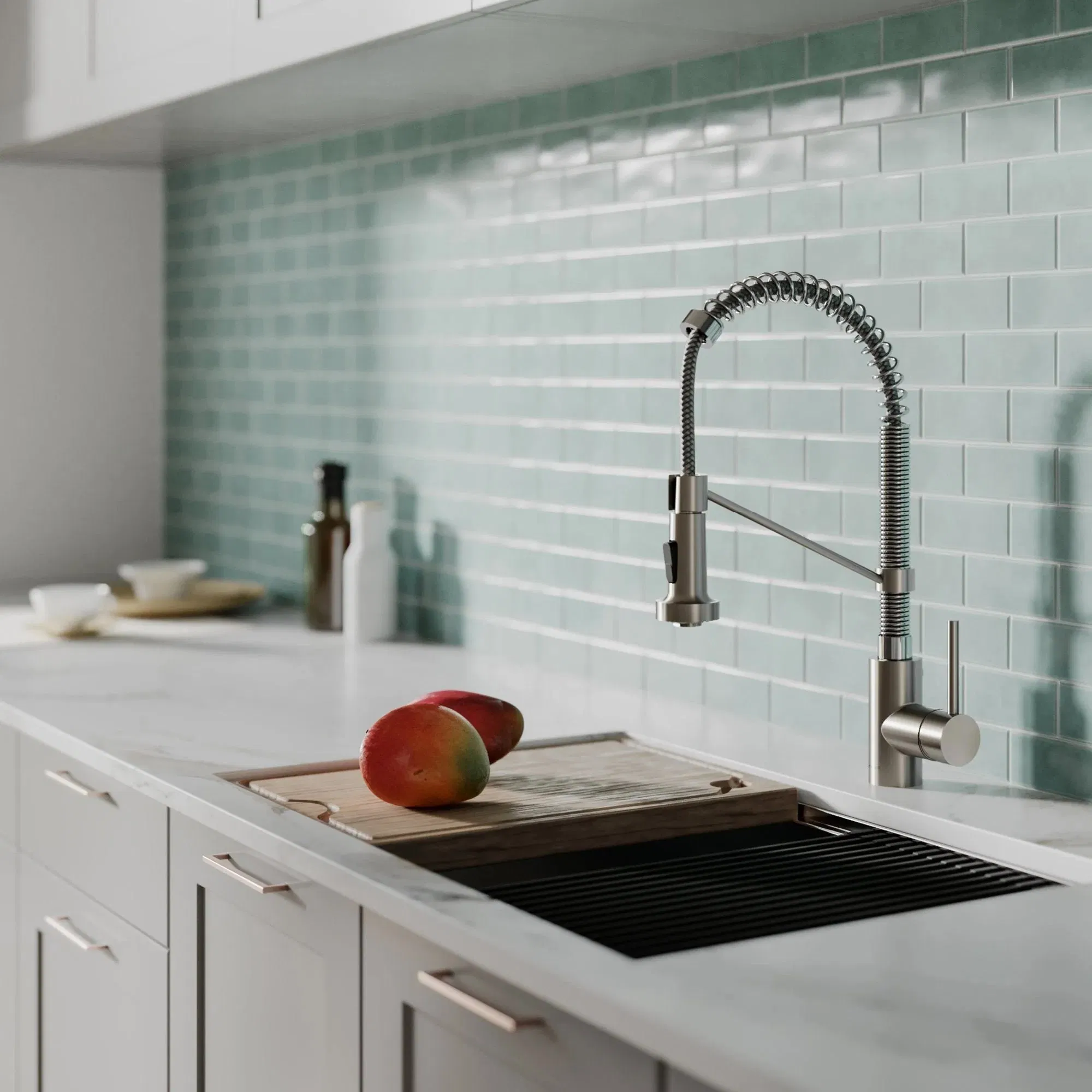 Spot Free Stainless Steel Kitchen Faucet Tap with Pull-Down Hose