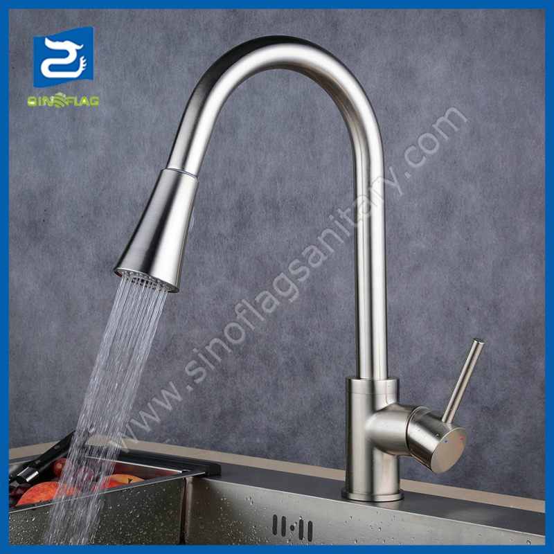 Pull out Brass Kitchen Water Mixer Sink Faucet Tap
