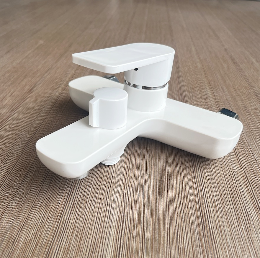 China Hotel Style Single Lever Headle Shower Faucet Mixer Taps