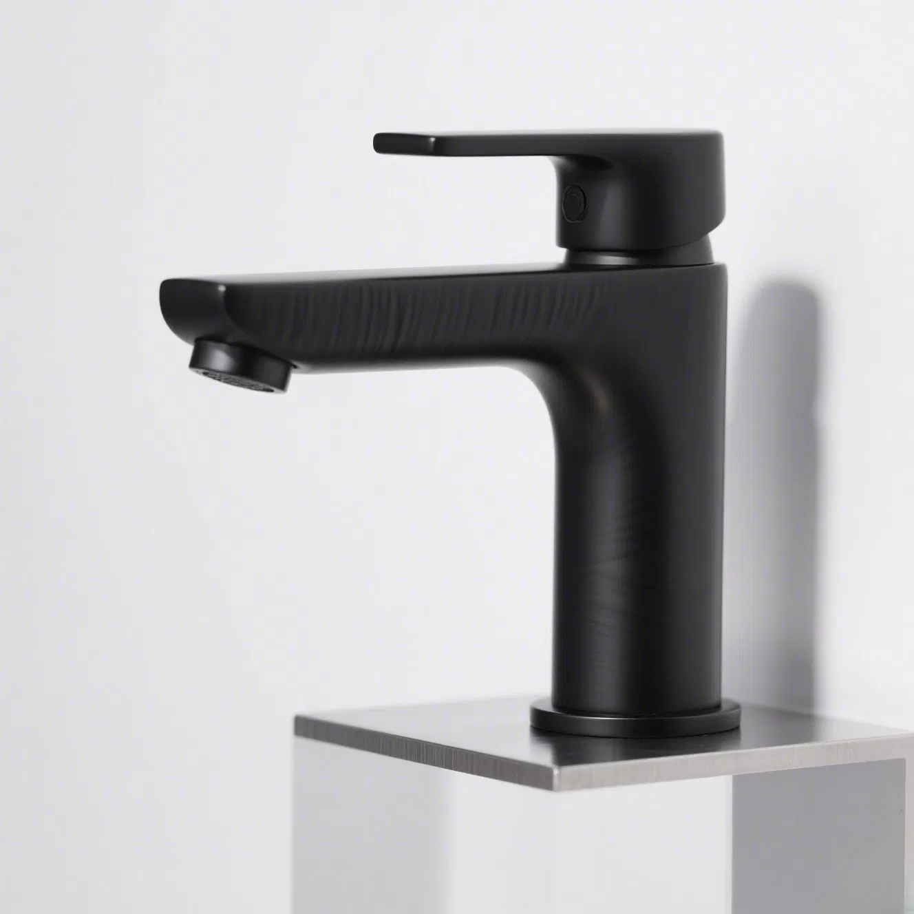 Professional Kitchen Mixer Sanitary Ware Water Tap Commercial Grade Sink Faucet