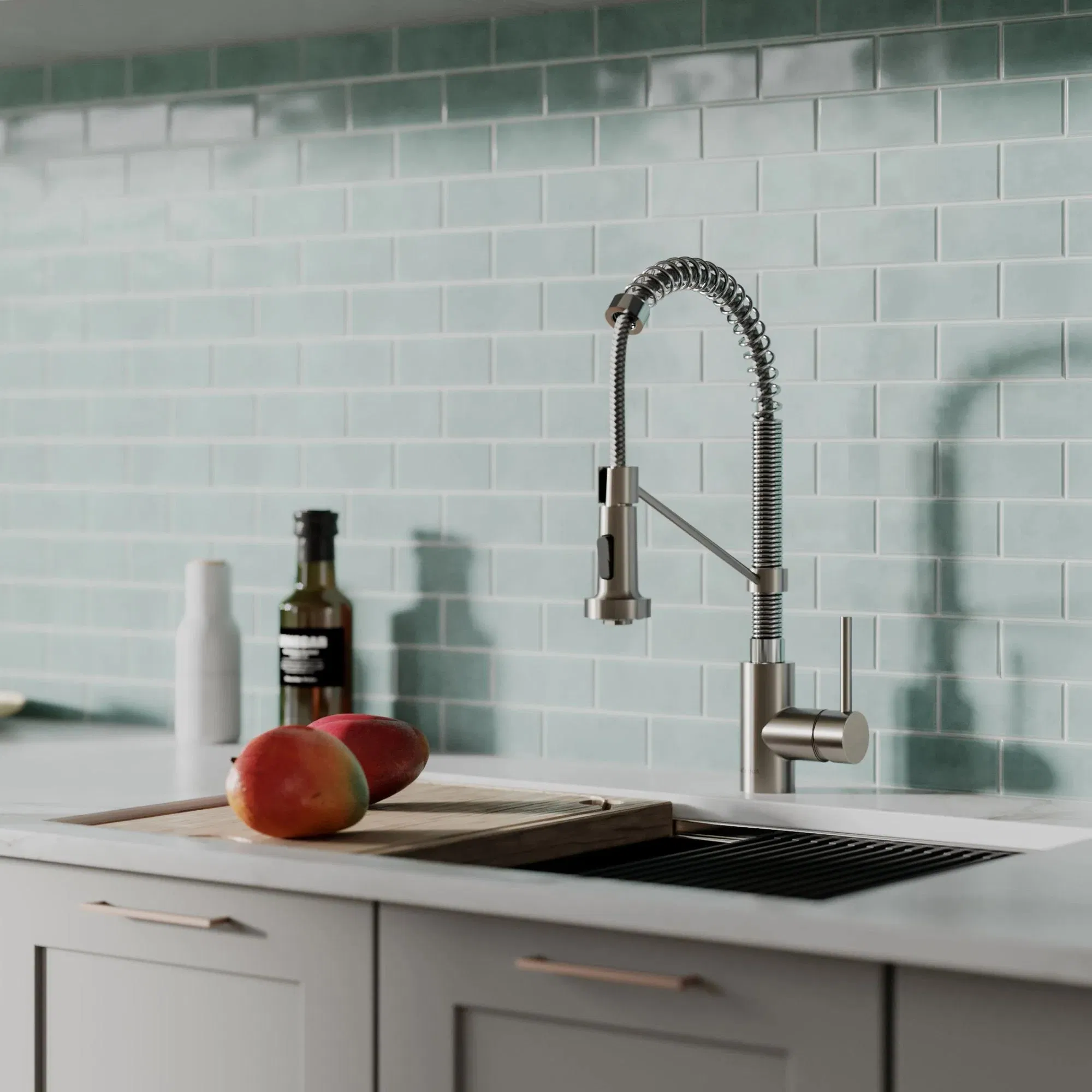 Spot Free Stainless Steel Kitchen Faucet Tap with Pull-Down Hose