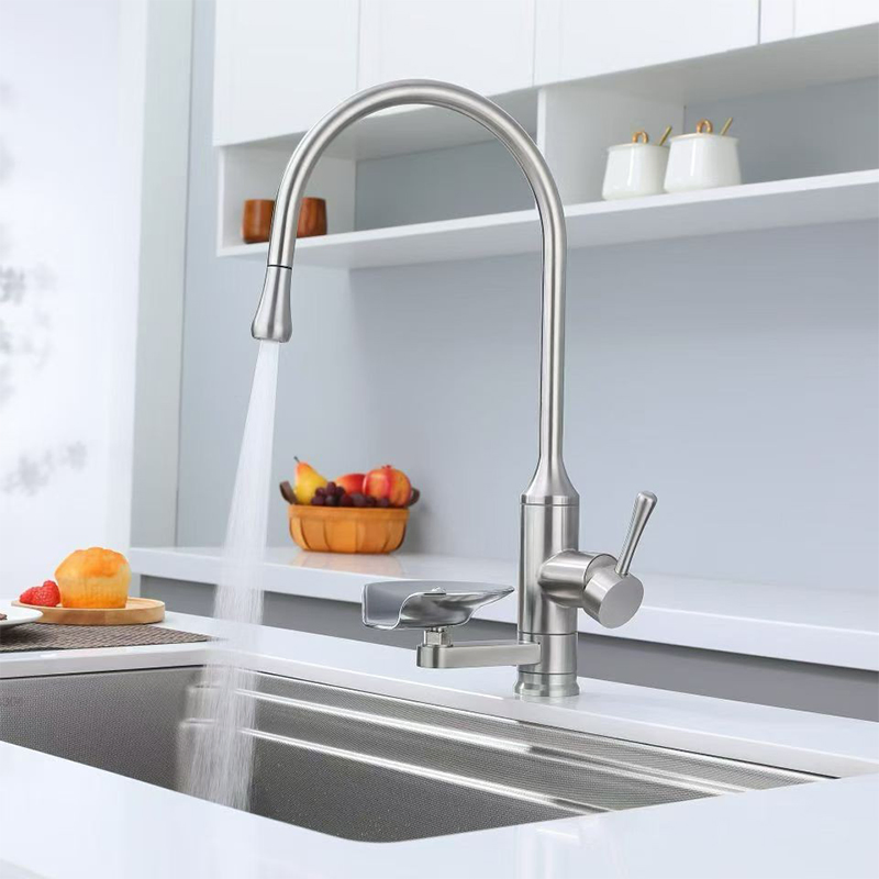 European Style Pull-out Hot and Cold Kitchen Splash-Proof Faucets Come with a Built-in Cup Washer
