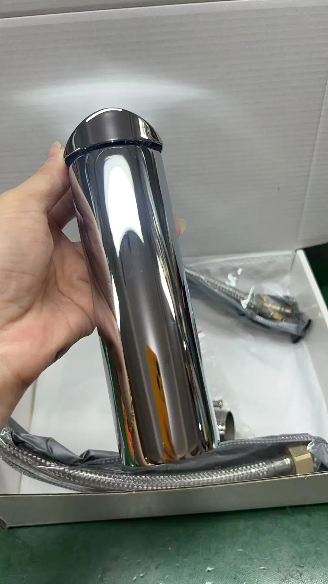 Deck Mounted Chrome Basin Tap Bathroom Sink Brass Mixer with Single Handle