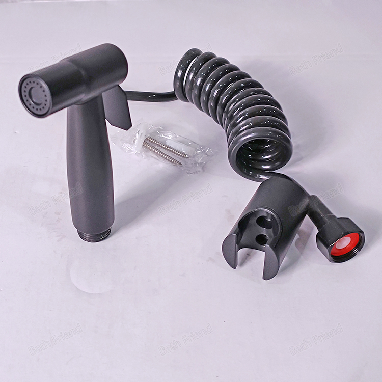 Matte Black Brass Wall Mounted Bidet Spray Gun Bathroom Accessories Wc Toilet Bowl Bidet Faucet