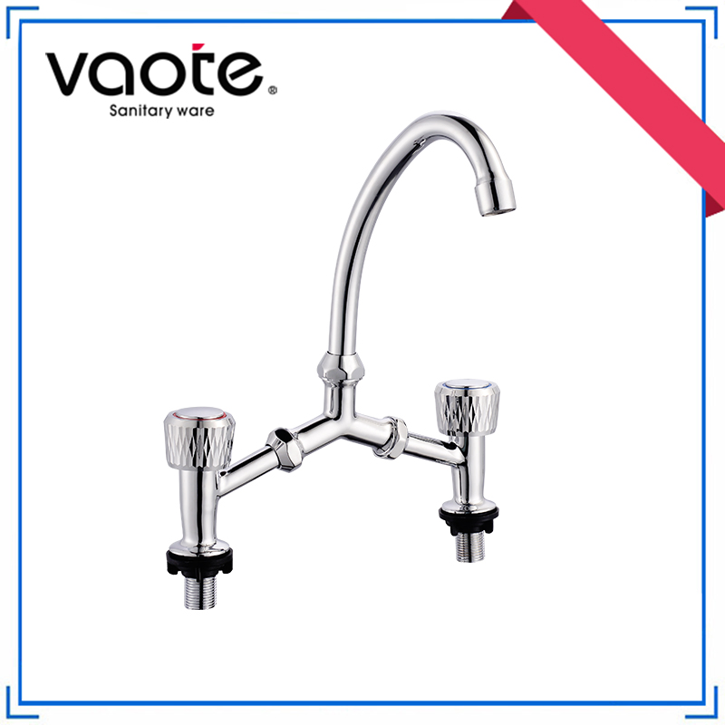 Distributor New Bridge Design Double Handle Kitchen Sink Faucet (VT60306)