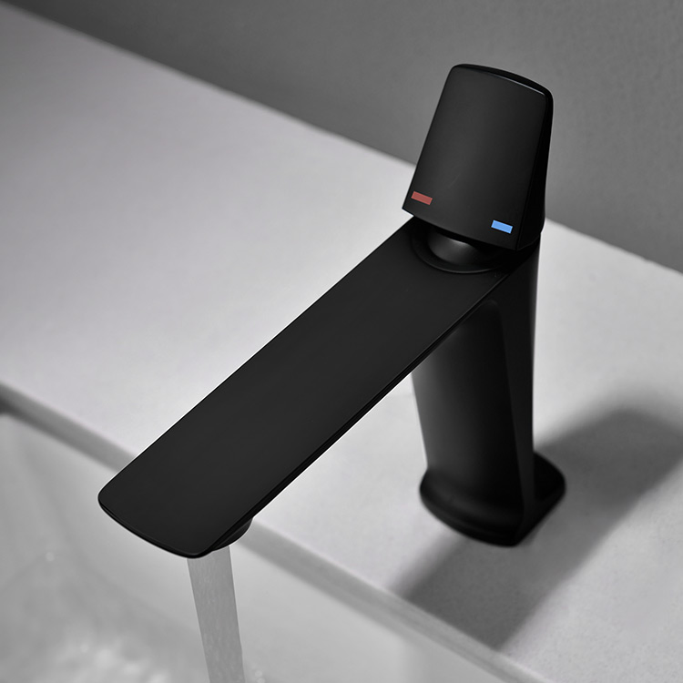 Matte Black Single Handle Bathroom Faucet Wash Basin Mixer Tap Sanitary Wares Basin Faucet