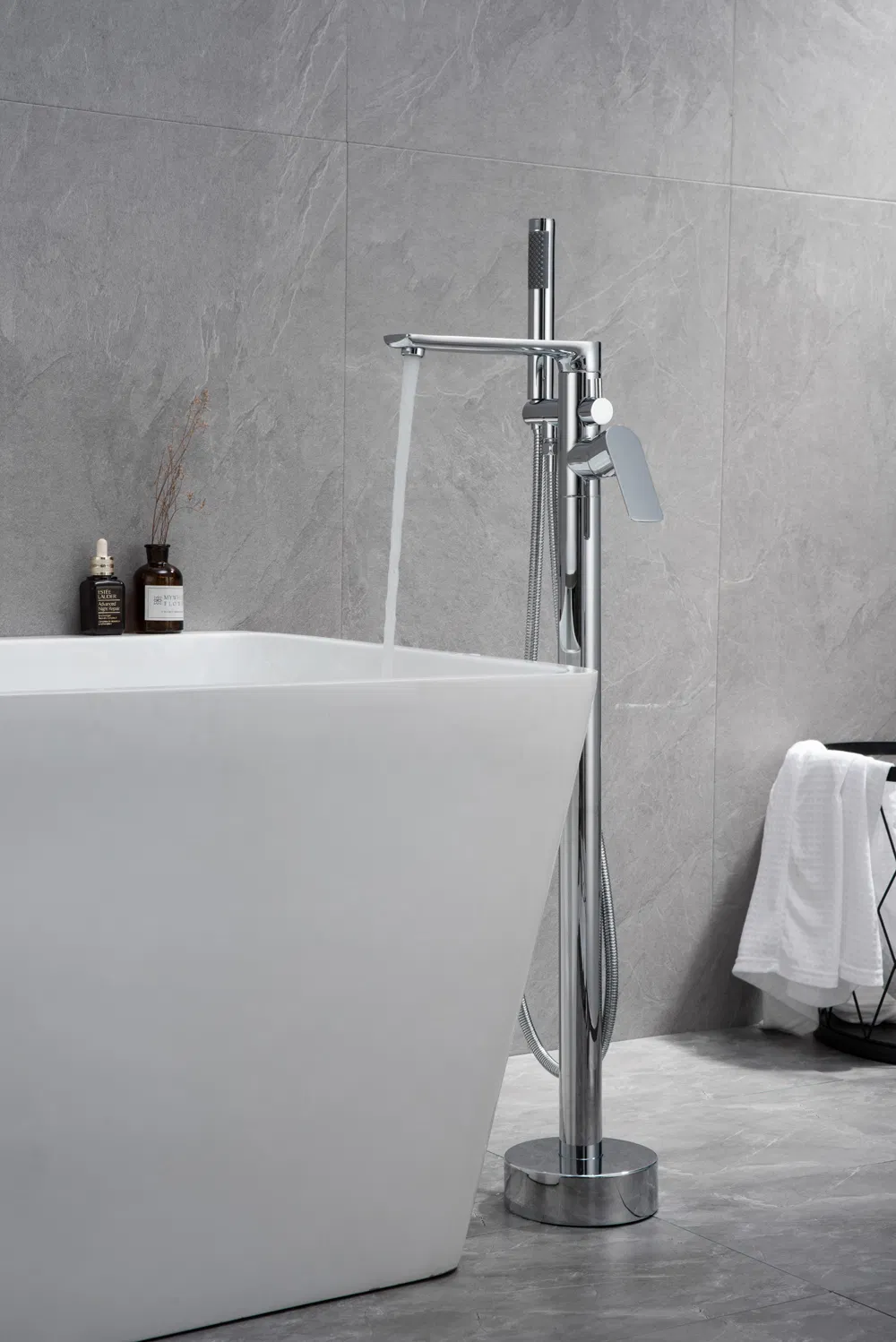 Freestanding Bathtub Faucet