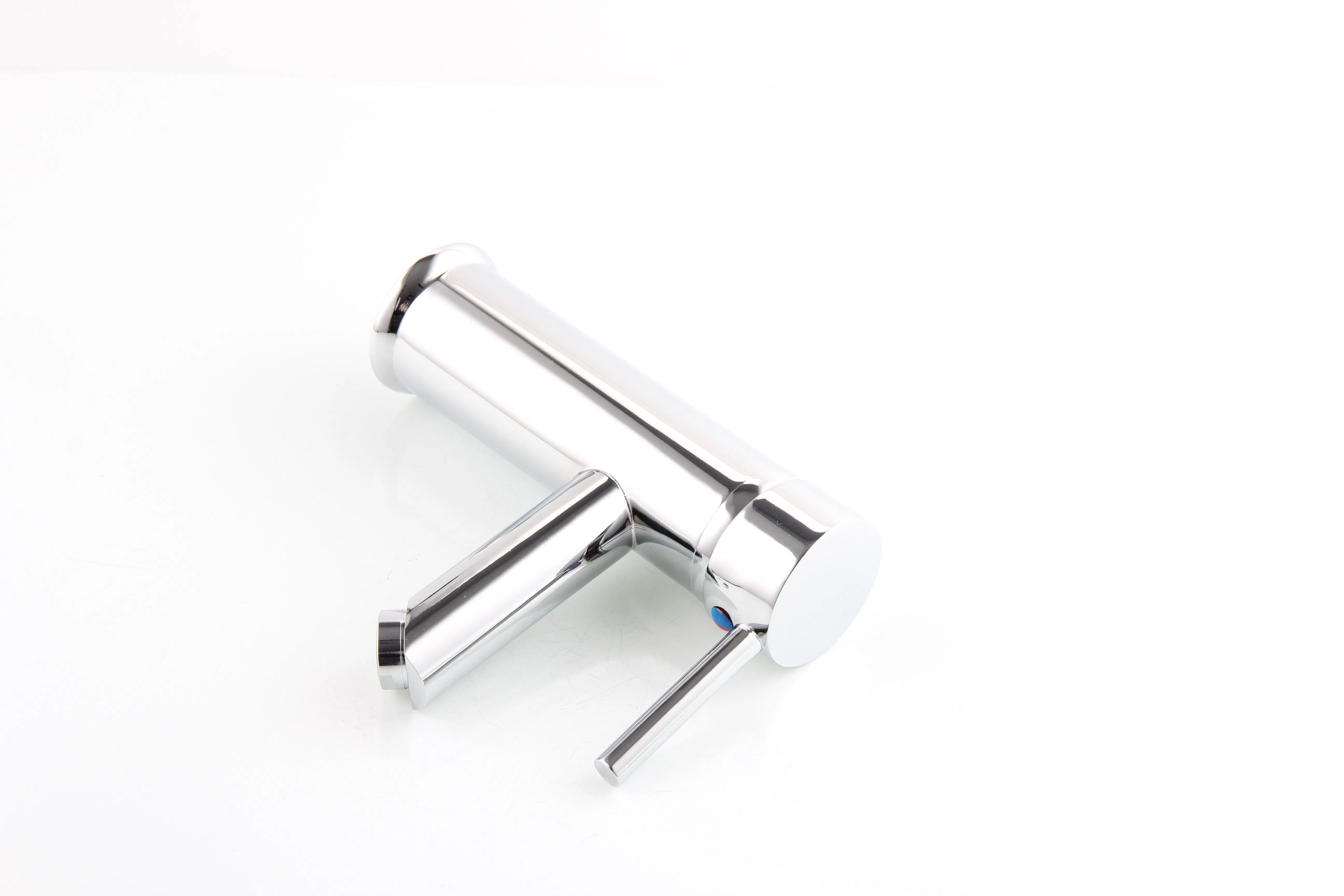 Single Lever Deck Mounted Ceramic Cartridge Basin Faucet/Mixer