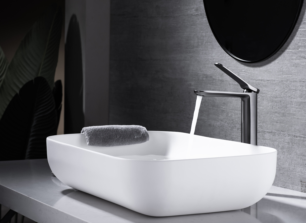 Bathroom Sink Faucets Single Lever Basin Taps Deck Mounted Bath Mixer