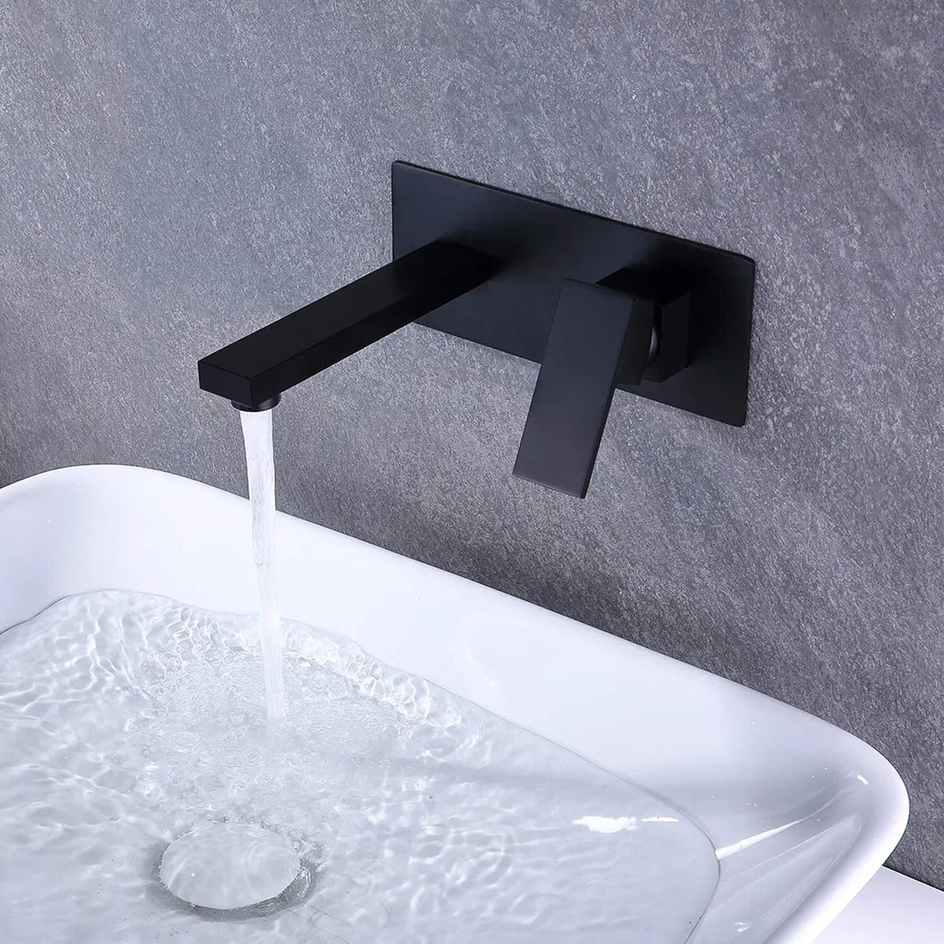 Modern Faucet Display 2