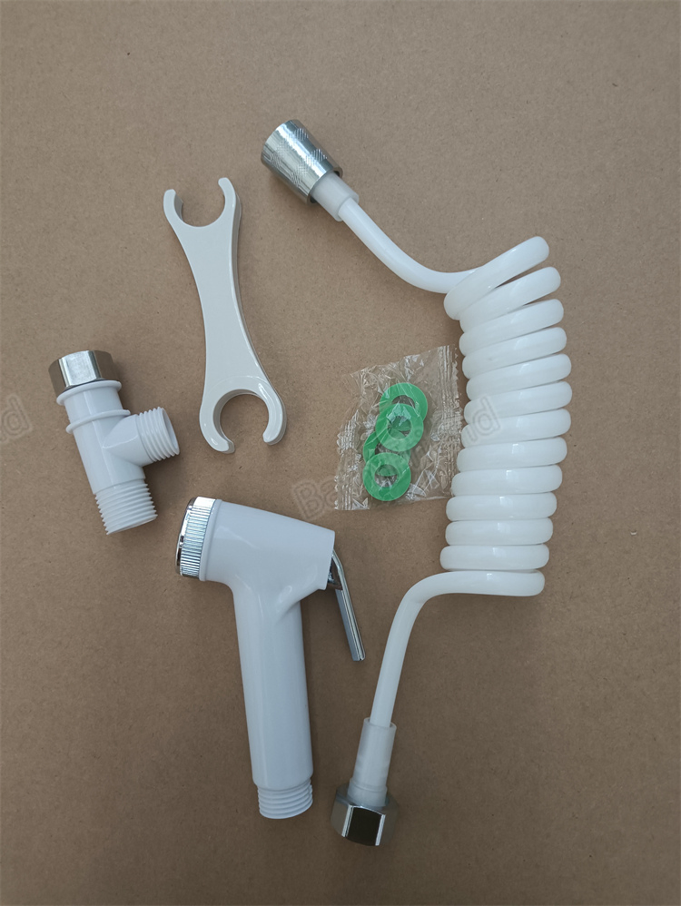 White Color Wall Mounted Bidet Spray Gun Bathroom Accessories Wc Toilet Bowl Bidet Faucet