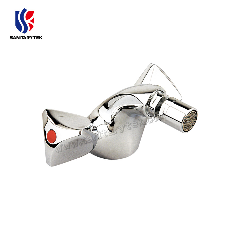 Double Handle Basin Faucet Brass Chrome Deck Mounted Washbasin Mixer Mixer (M51-110)