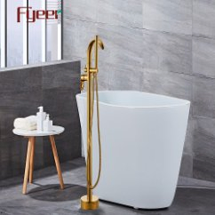 Luxurious Golden Chrome Plated Freestanding Bathtub Faucet with Sweeping Spout