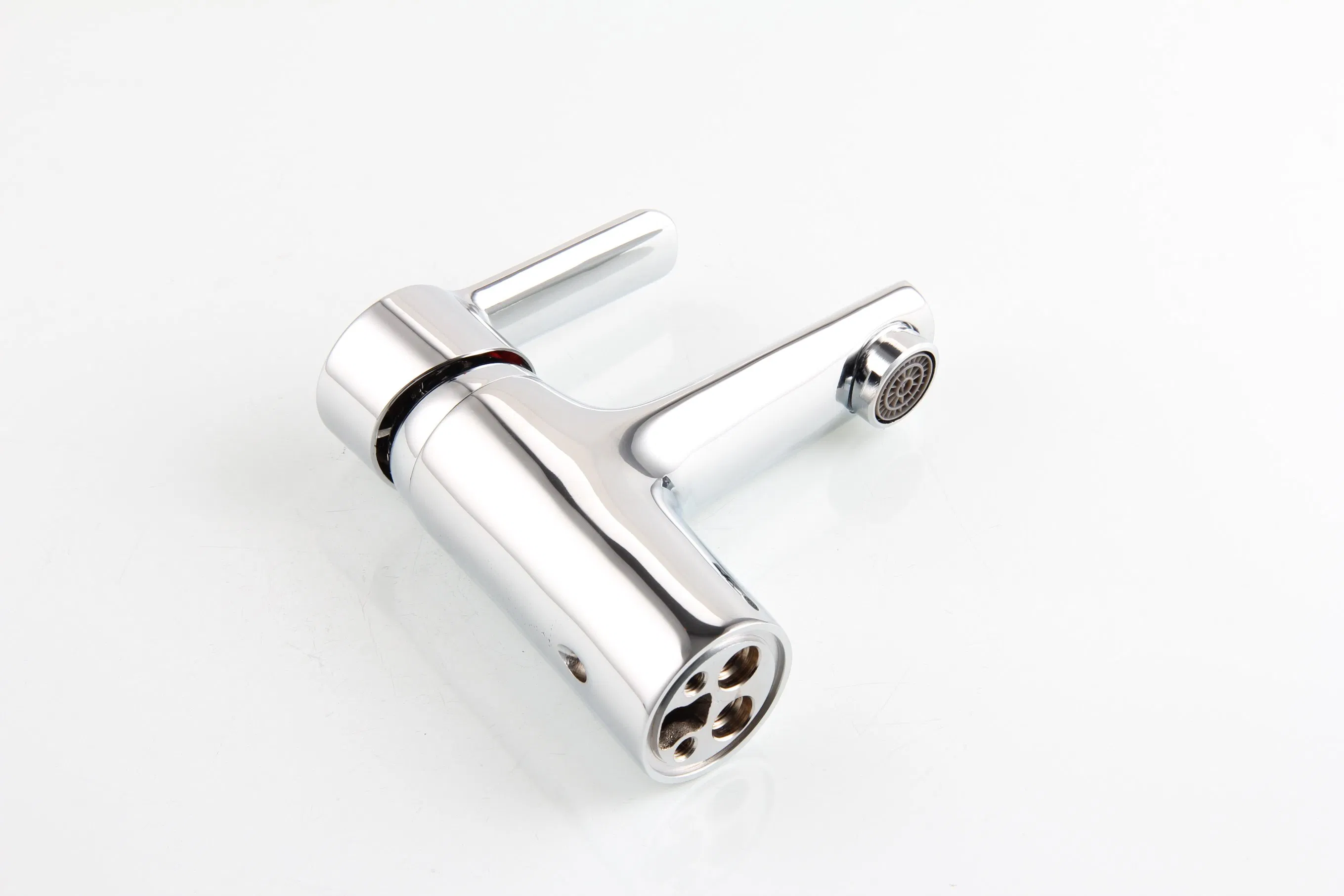 Single Lever Deck Mounted Ceramic Cartridge Brass/Zinc Basin Faucet/Mixer