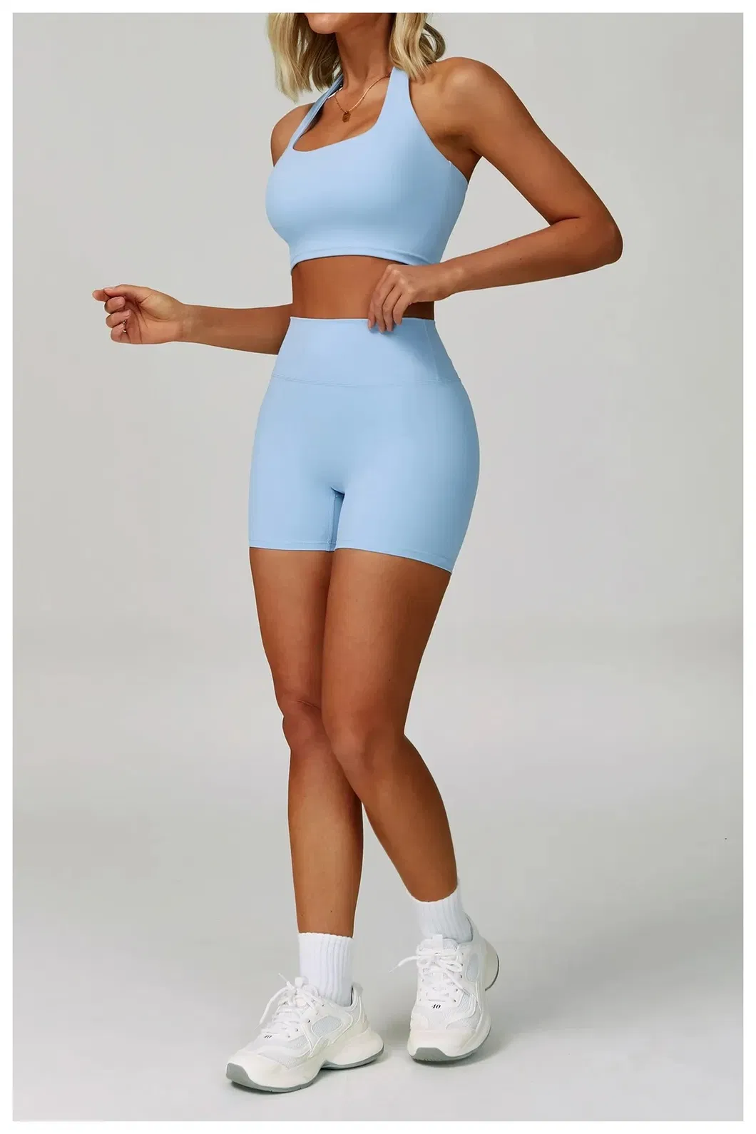 ملابس رياضية نسائية بدون seams
