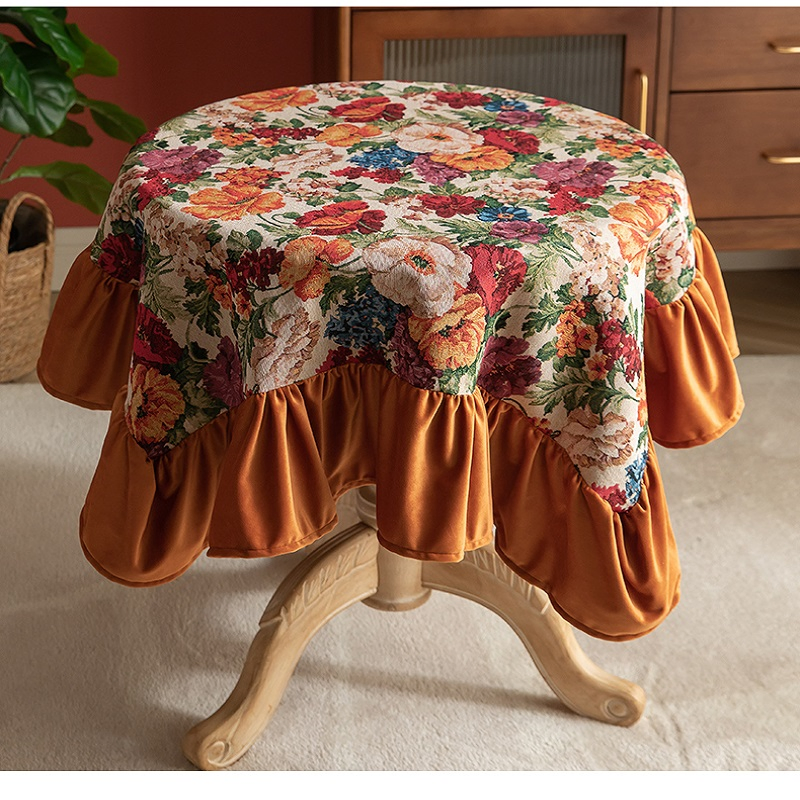 Classic Table Linen for Everyday Use and Festive Celebrations