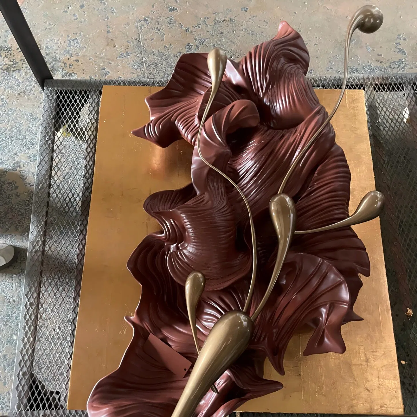 Custom Made Fiberglass Resin Home Decoration Wall Flower Art