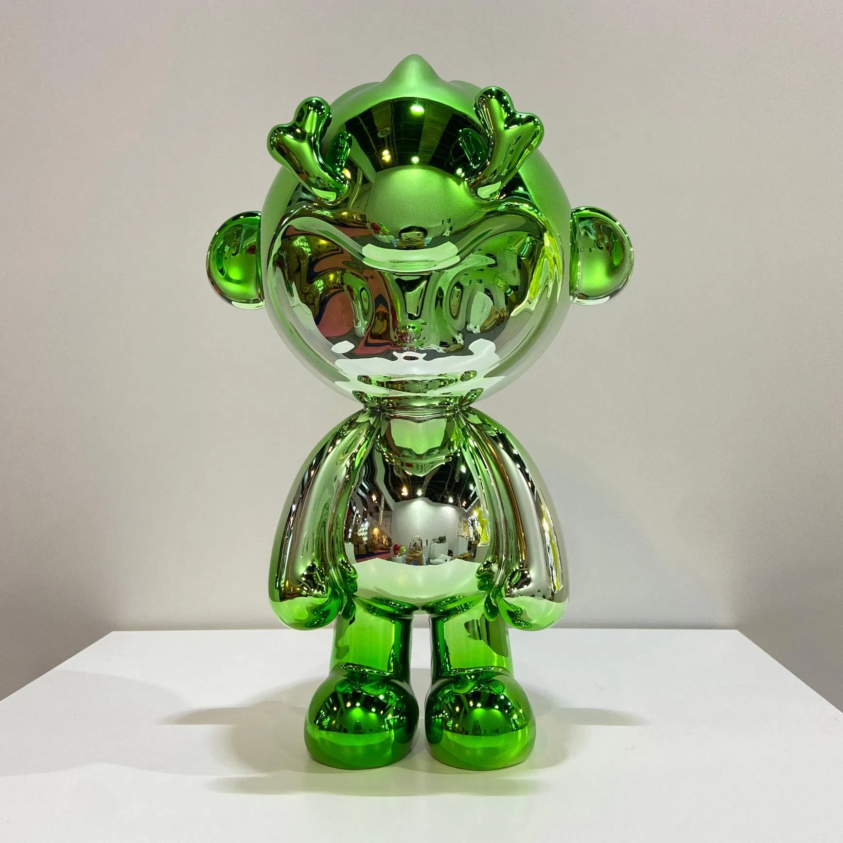 Home Office Lovely Decor Sculpture Abstract Figure Resin Art