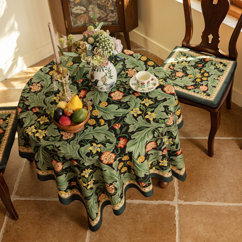 Stylish Unique Tablecloth for Festive Gatherings and Daily Meals
