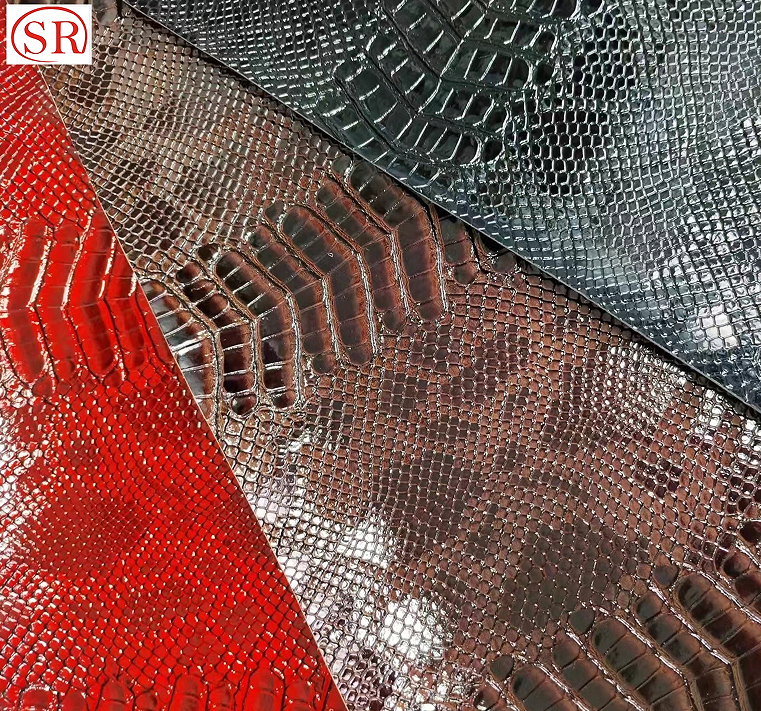 Versatile Snake-Embossed PU Leather for Fashion Accessories Crafting