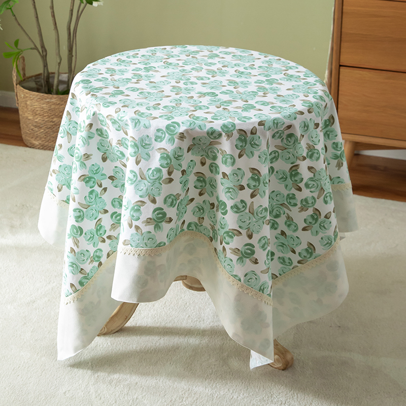 Unique Festive Tablecloth for Stylish Decor During Special Gatherings