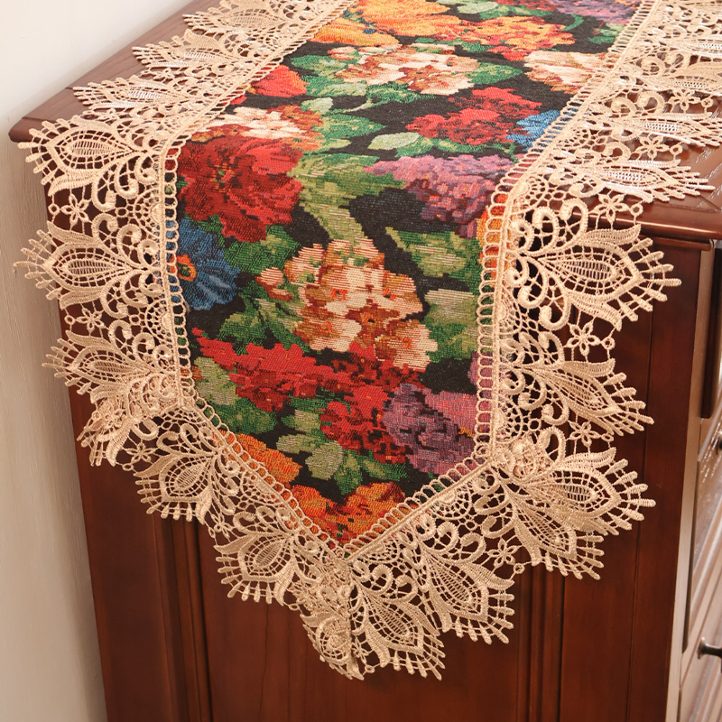 Stylish Decorative Tablecloth for Memorable Festive Celebrations and Gatherings