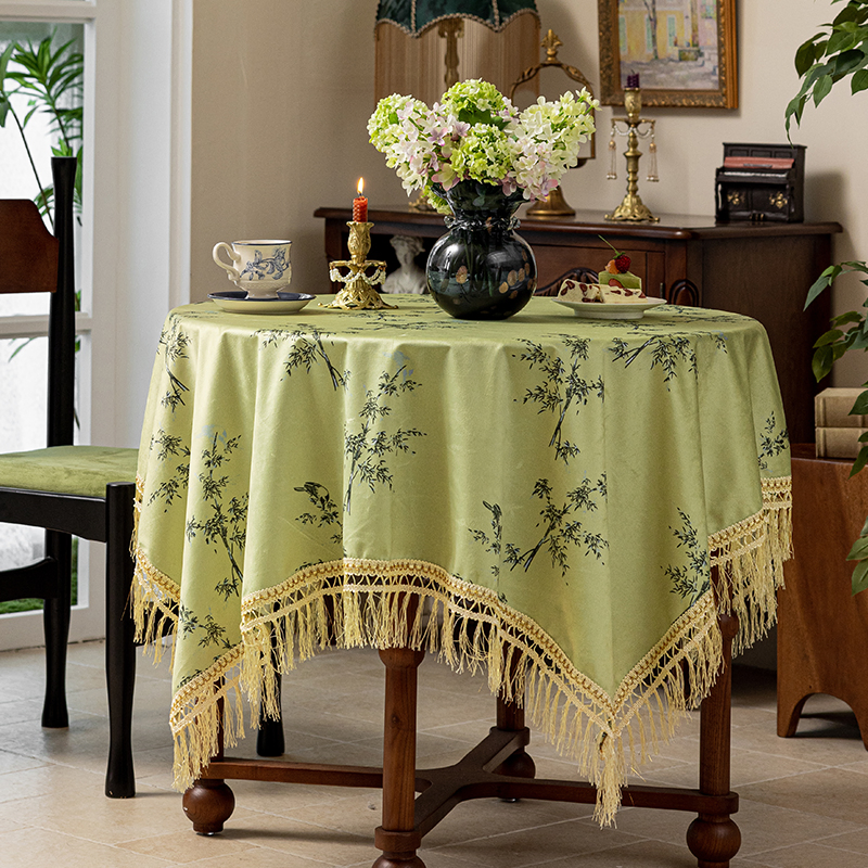 Festive Dining Tablecloth for Elegant Occasions and Stylish Home Decor