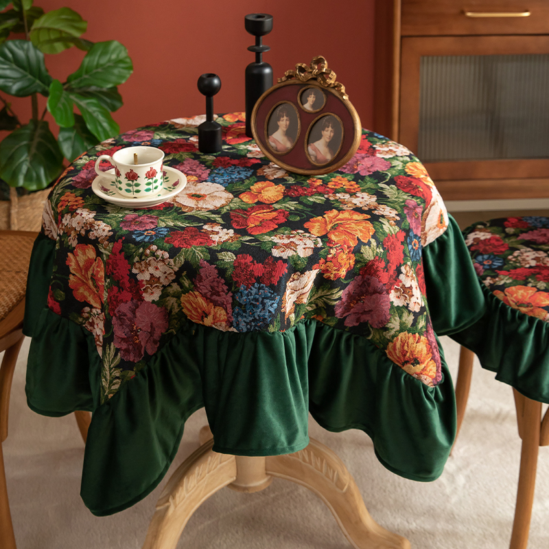 Classic Table Linen for Everyday Use and Festive Celebrations