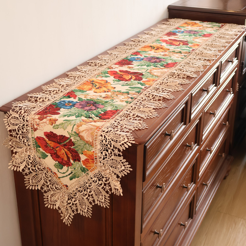 Stylish Decorative Tablecloth for Memorable Festive Celebrations and Gatherings