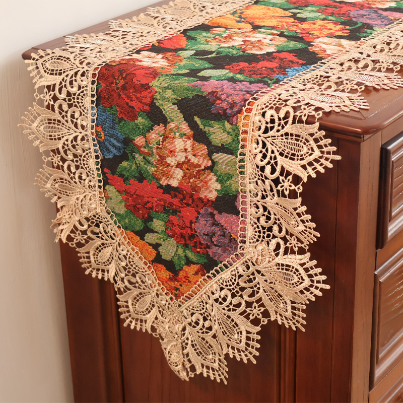 Stylish Decorative Tablecloth for Memorable Festive Celebrations and Gatherings