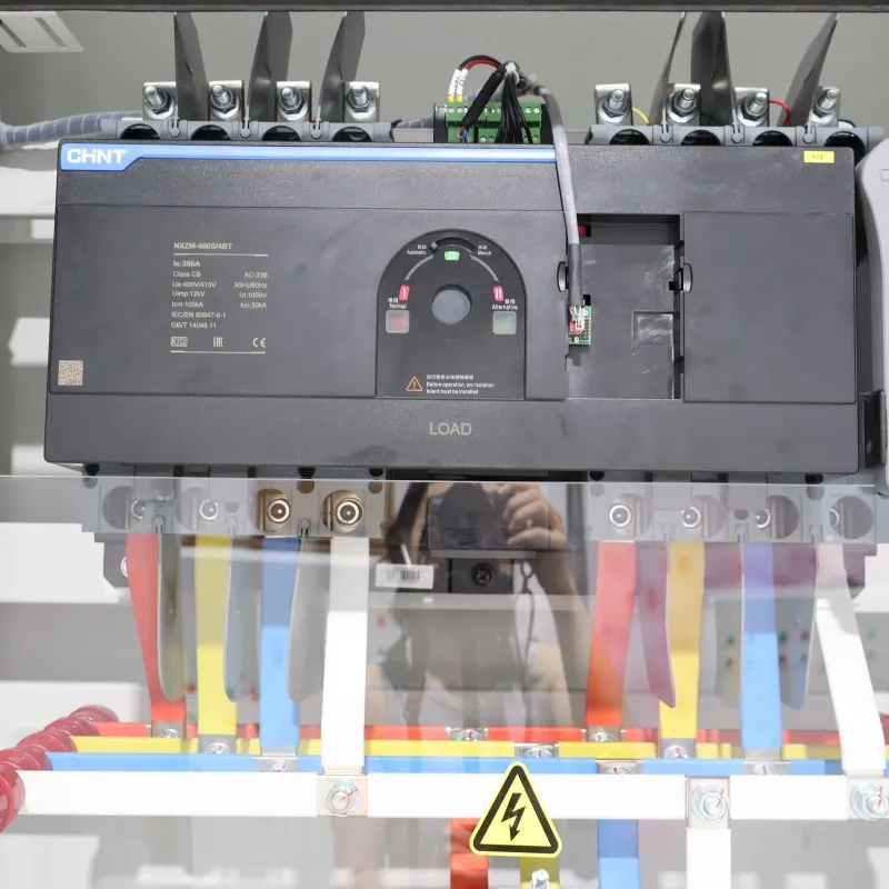 Gabinete de Protección Solar Panel de Control de Baja Tensión para Suministro de Energía Comercial