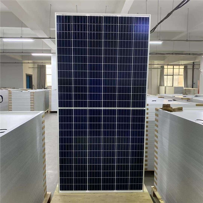 Panel Solar Fotovoltaico Inteligente para una Mejora en la Gestión Energética del Hogar