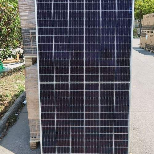 Paneles Solares de Vidrio de Alta Eficiencia 650W para Sistemas Solares Fuera de la Red y Conectados a la Red