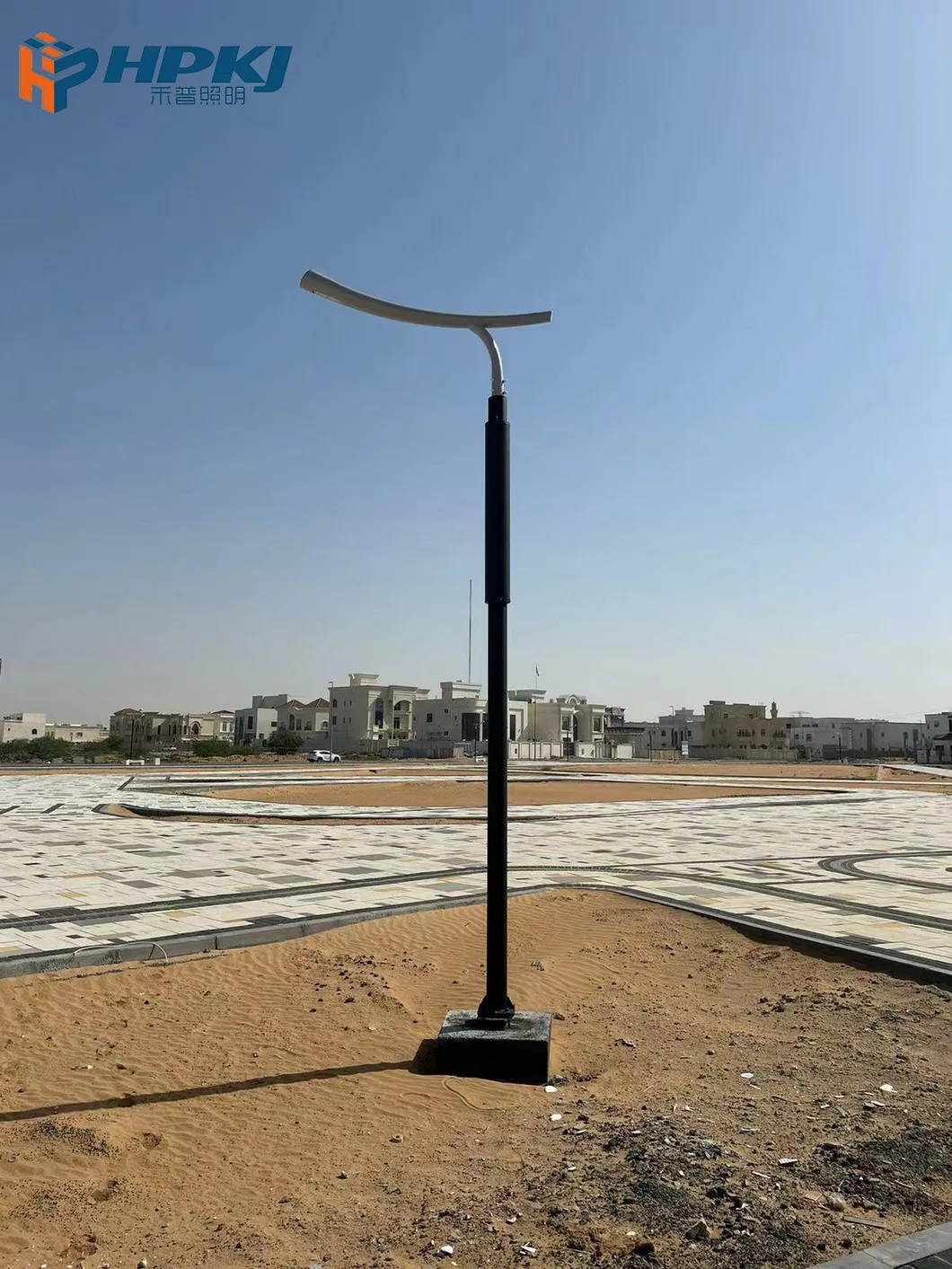 Nuevos postes de luz de jardín inteligentes personalizables con paneles solares flexibles