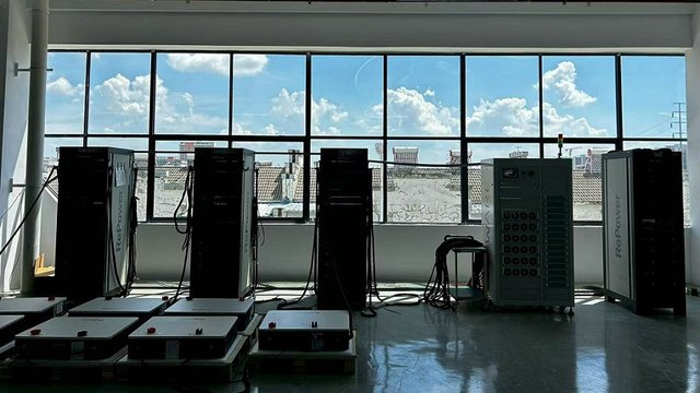 Módulos solares fotovoltaicos Femto Energy de alta eficiencia